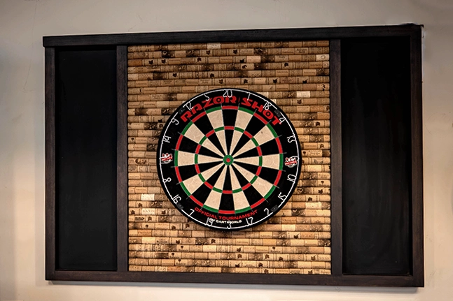 dart board decor